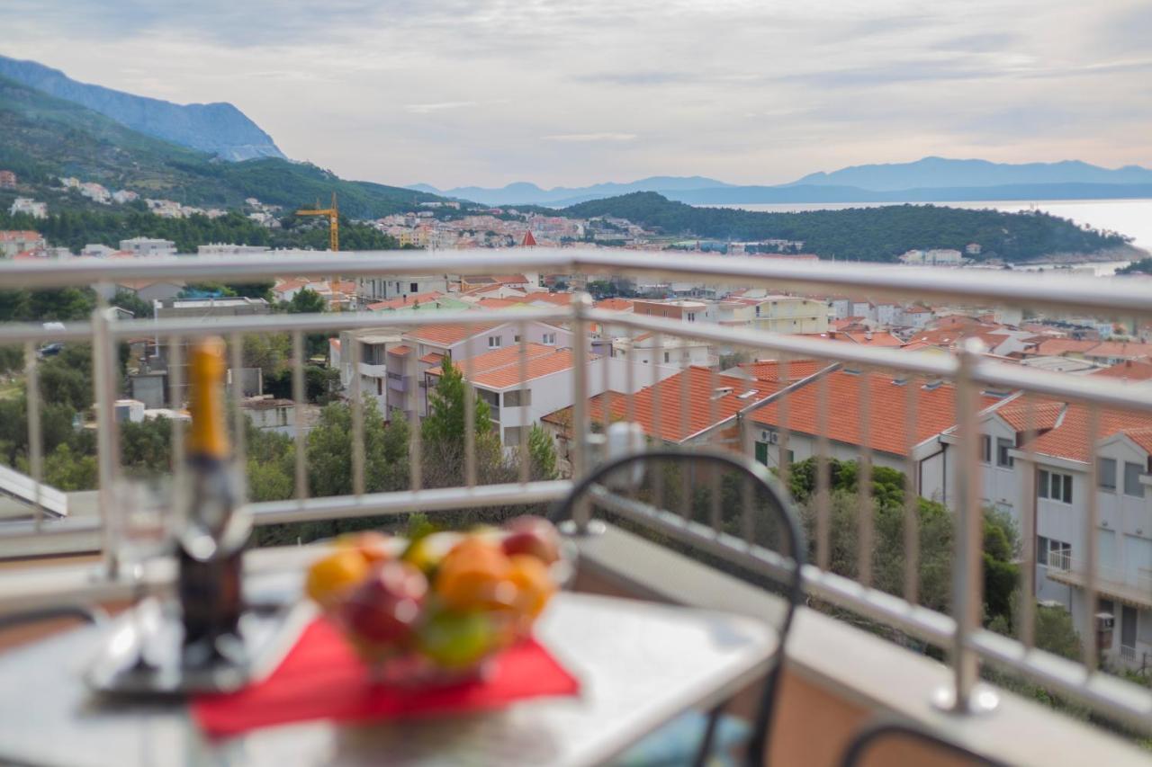 Apartment Paradise Макарска Екстериор снимка