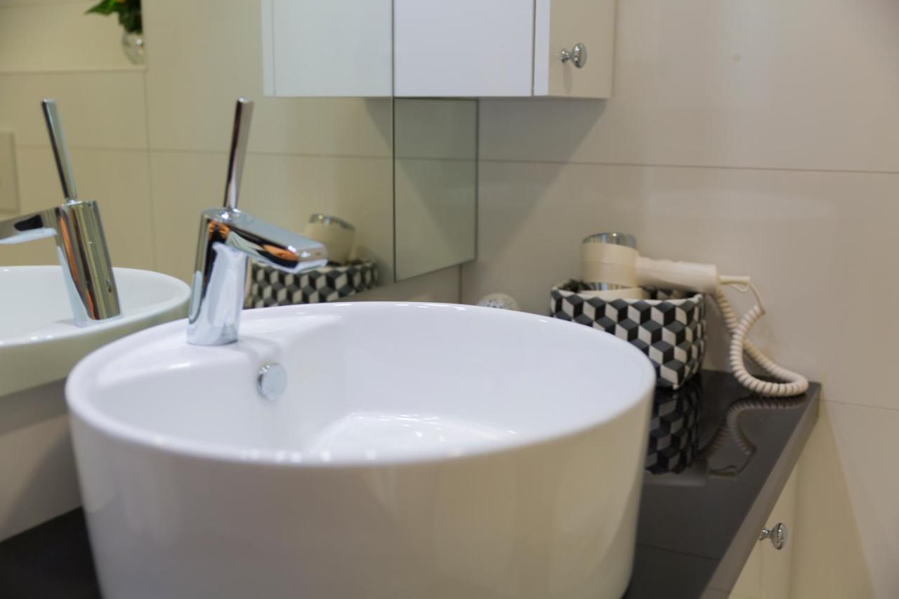Apartment Paradise Макарска Екстериор снимка